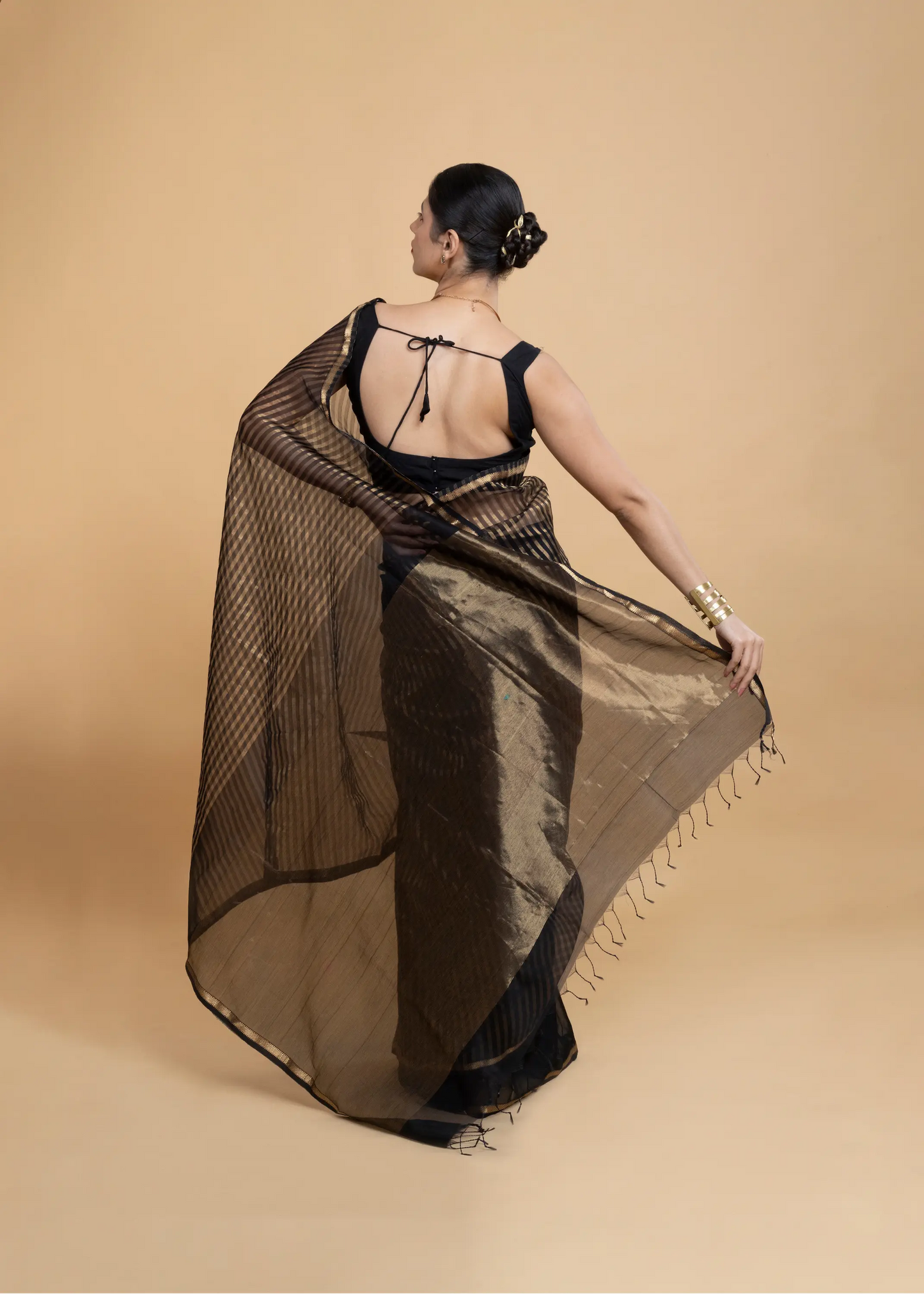 Black And Golden Stripe Maheshwari Saree